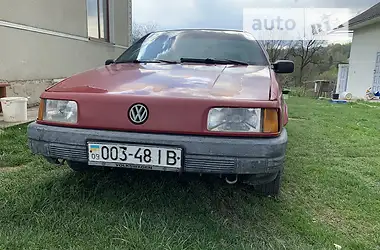 Volkswagen Passat  1989 - пробіг 100 тис. км