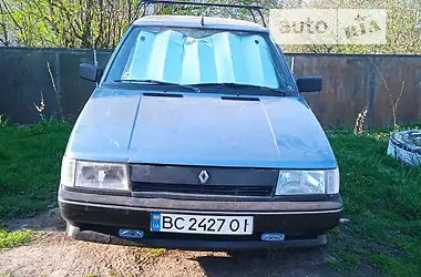 Renault 9  1988 - пробег 200 тыс. км