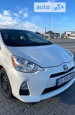 Toyota Prius 2015 - пробіг 307 тис. км