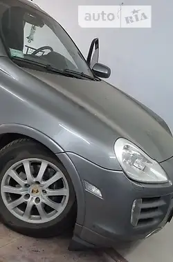 Porsche Cayenne 2007 - пробіг 145 тис. км