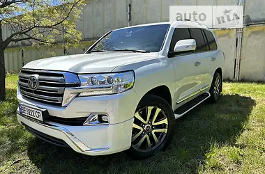 Toyota Land Cruiser 2016 - пробіг 184 тис. км