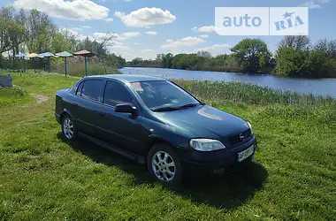 Opel Astra 2004 - пробіг 232 тис. км