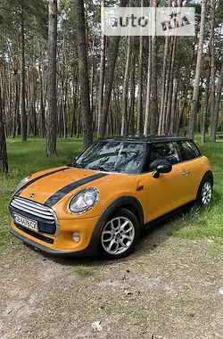 MINI Hatch 2014 - пробіг 140 тис. км