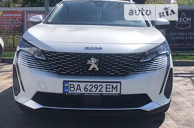 Peugeot 3008 2021 - пробег 30 тыс. км