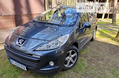 Peugeot 207 2009 - пробіг 290 тис. км