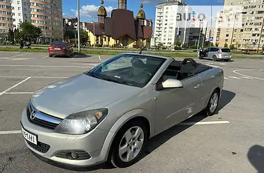 Opel Astra 2008 - пробіг 215 тис. км