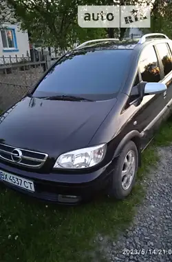 Opel Zafira 2004 - пробіг 158 тис. км