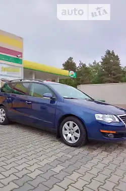 Volkswagen Passat 2010 - пробіг 248 тис. км