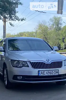 Skoda Superb 2014 - пробіг 121 тис. км