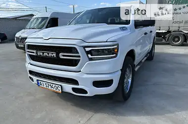 Dodge RAM 1500  2018 - пробіг 28 тис. км