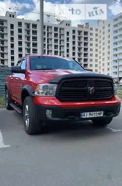 Ram 1500 Hemi BigHorn 2016 - пробег 82 тыс. км