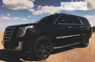 Cadillac Escalade Luxury 2014 - пробіг 123 тис. км