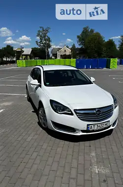 Opel Insignia 2015 - пробіг 235 тис. км