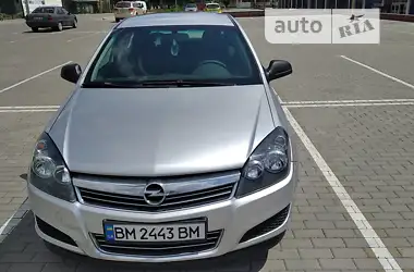 Opel Astra 2011 - пробег 320 тыс. км