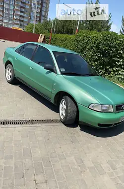 Audi A4 1997 - пробіг 100 тис. км