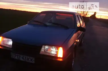 ВАЗ / Lada 21099 2004 - пробіг 32 тис. км