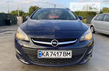 Opel Astra 2014 - пробіг 177 тис. км