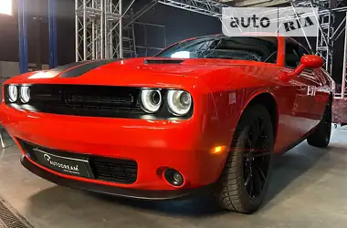 Dodge Challenger SXT PLUS 2016 - пробіг 84 тис. км