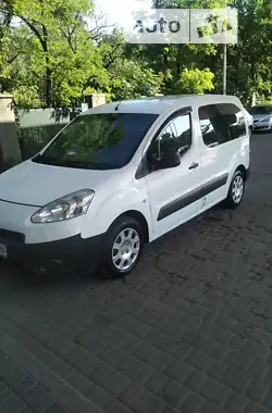 Peugeot Partner 2012 - пробіг 220 тис. км