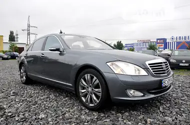 Mercedes-Benz S-Class 2010 - пробег 205 тыс. км