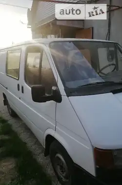 Ford Transit 1988 - пробег 200 тыс. км