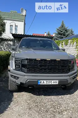 Ford F-150 2021 - пробіг 5 тис. км