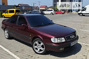 Audi 100 1993 - пробег 407 тыс. км