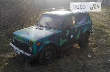 ВАЗ / Lada 21213 Niva 2002 - пробіг 300 тис. км