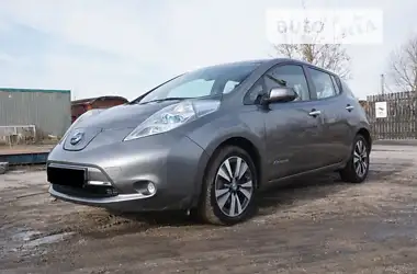 Nissan Leaf 2015 - пробіг 159 тис. км