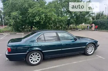 BMW 7 Series 1996 - пробіг 270 тис. км