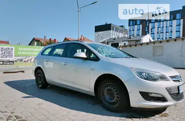 Opel Astra 2012 - пробіг 230 тис. км