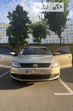 Volkswagen Jetta 2012 - пробег 178 тыс. км