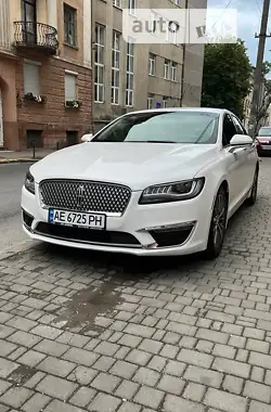 Lincoln MKZ 2018 - пробег 110 тыс. км