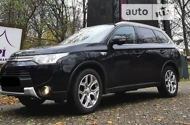 Mitsubishi Outlander 2014 - пробіг 267 тис. км