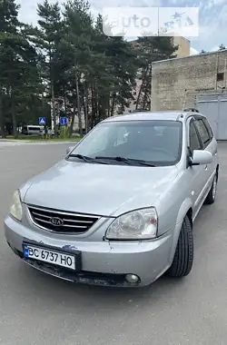 Kia Carens 2003 - пробег 331 тыс. км