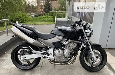 Honda CB 600F Hornet 2004 - пробег 35 тыс. км