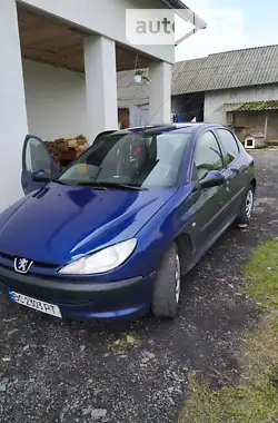 Peugeot 206 2000 - пробіг 228 тис. км