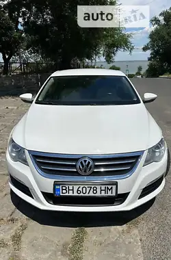 Volkswagen CC / Passat CC 2010 - пробіг 103 тис. км