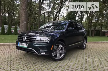 Volkswagen Tiguan 2018 - пробег 79 тыс. км