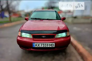 Daewoo Nexia 1997 - пробег 300 тыс. км