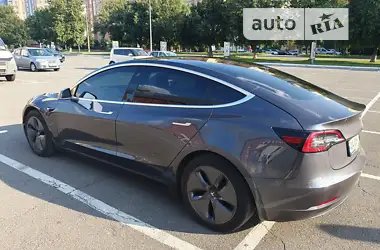 Tesla Model 3 2020 - пробіг 100 тис. км