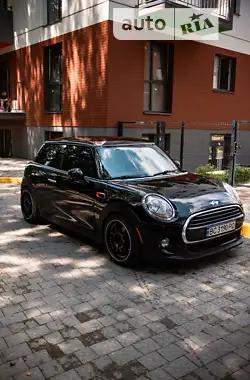 MINI Hatch 2018 - пробіг 108 тис. км