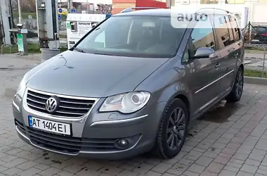 Volkswagen Touran 2007 - пробіг 307 тис. км