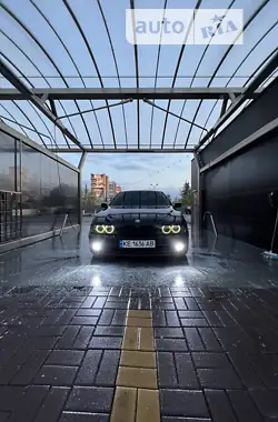 BMW 5 Series 2001 - пробіг 398 тис. км