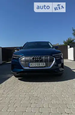 Audi e-tron 2020 - пробіг 56 тис. км
