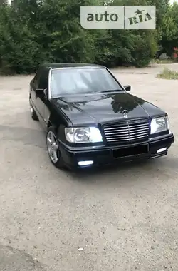 Mercedes-Benz E-Class 1995 - пробіг 280 тис. км