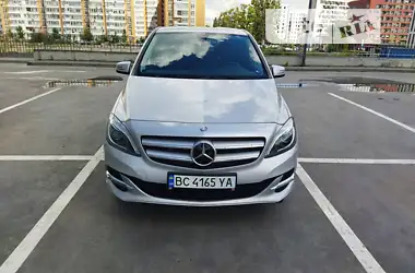 Mercedes-Benz B-Class 2016 - пробіг 121 тис. км