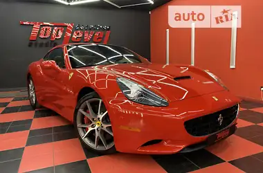 Ferrari California 2010 - пробег 35 тыс. км