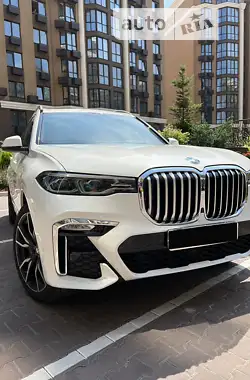 BMW X7 2019 - пробіг 6 тис. км