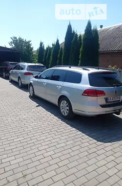 Volkswagen Passat 2012 - пробіг 240 тис. км